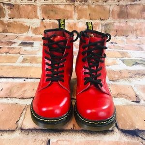 Dr Martens 1460 Red Smooth